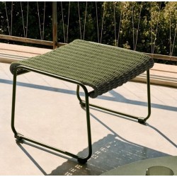 Silla Arvin Swirl en tejido chenilla beige y patas de madera de roble VeryForma