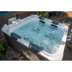 Spa Oslo 6 plazas Conectado 160x160 MSpa