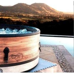 Spa Naval 6 places semi-rigide 173cm et Wifi  MSpa