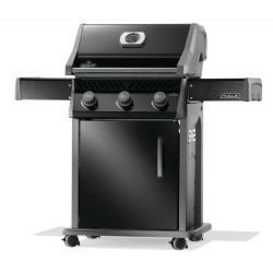 Napoleon Rogue® 425 gas barbecue with 3 burners