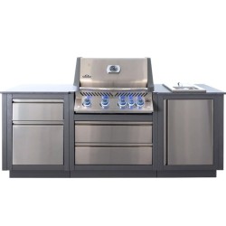 OASIS® Compact P500 Napoleon Outdoor Kitchen with Barbecue and Sizzle ZoneMD